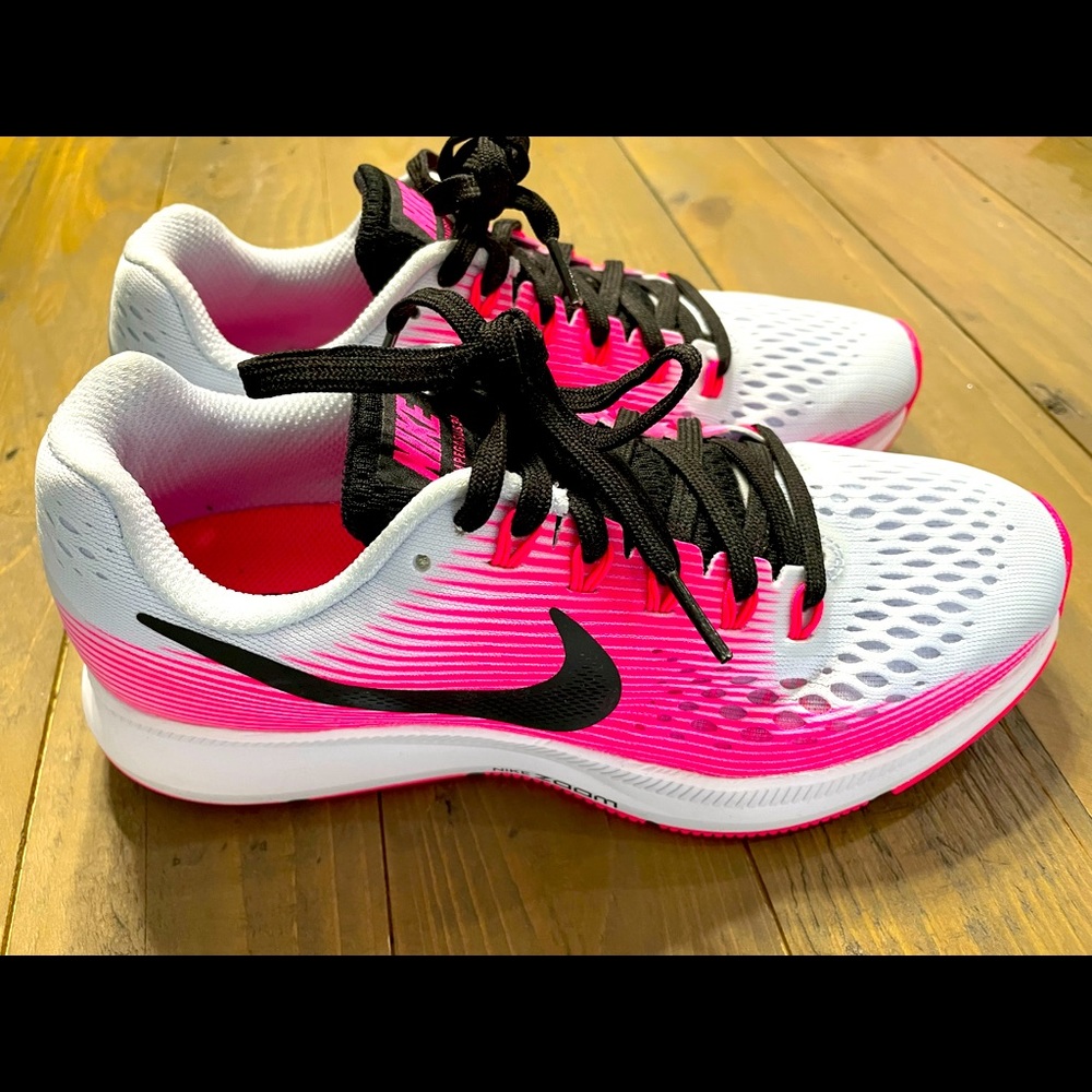 Nike Air Pegasus 34 running shoes